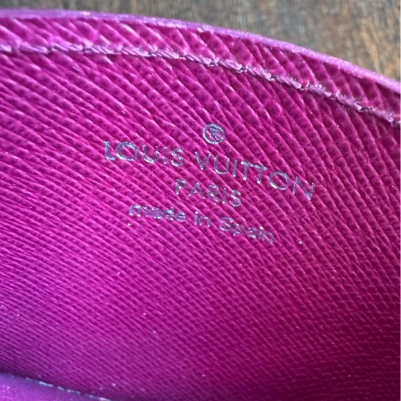 Louis Vuitton Epi Leather Card Holder - Raspberry - Picture 3 of 7